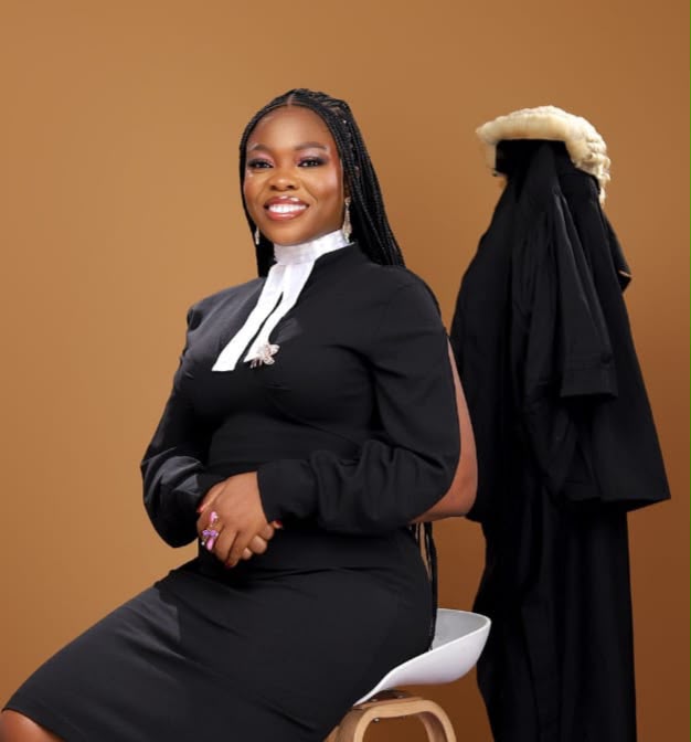 TEN YEARS AFTER: NIGERIAN LAW SCHOOL GRADUATE DISCOVERS SHE WAS ACTUALLY A FIRST CLASS STUDENT